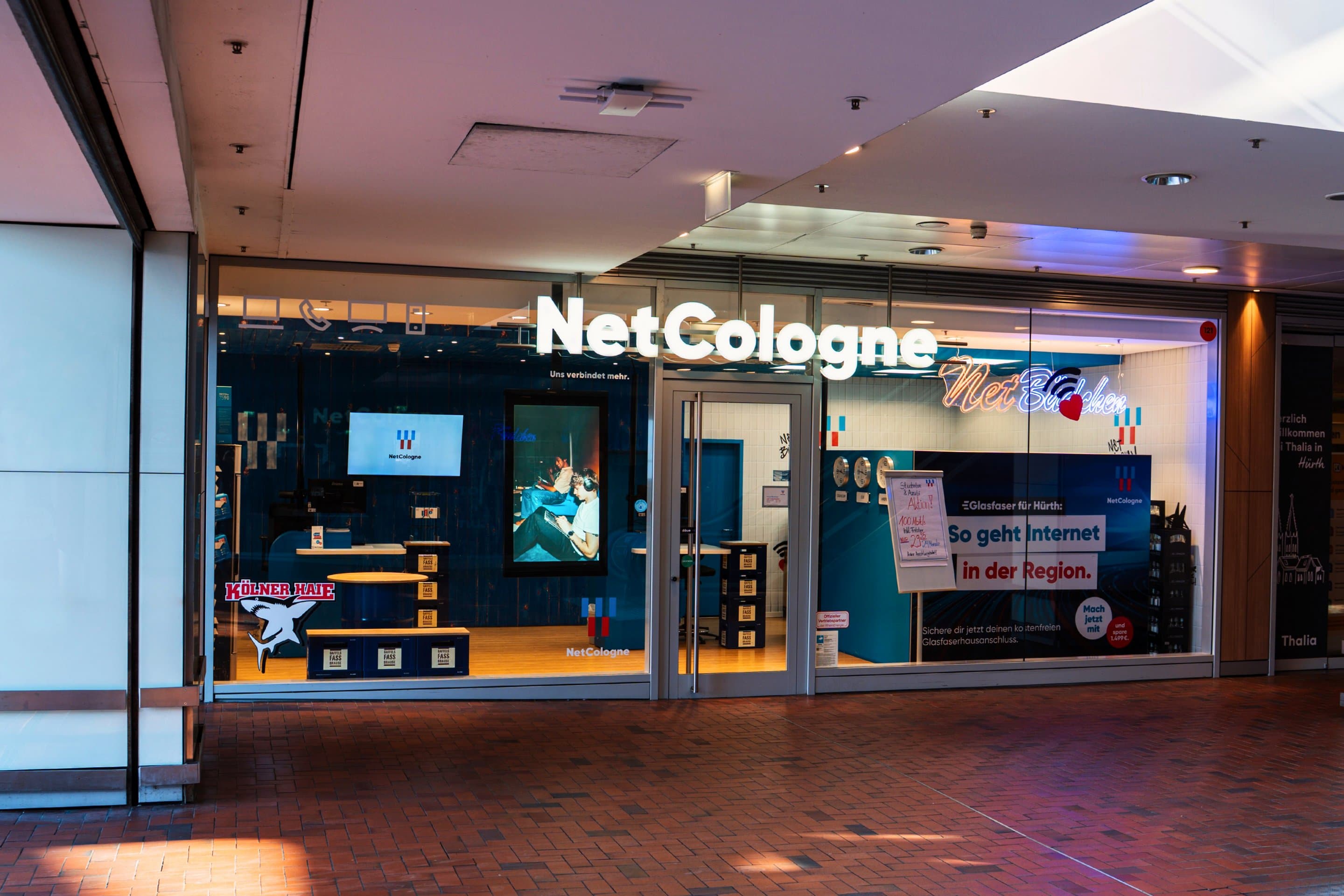 Außenansicht des NetCologne Shops in Hürth
