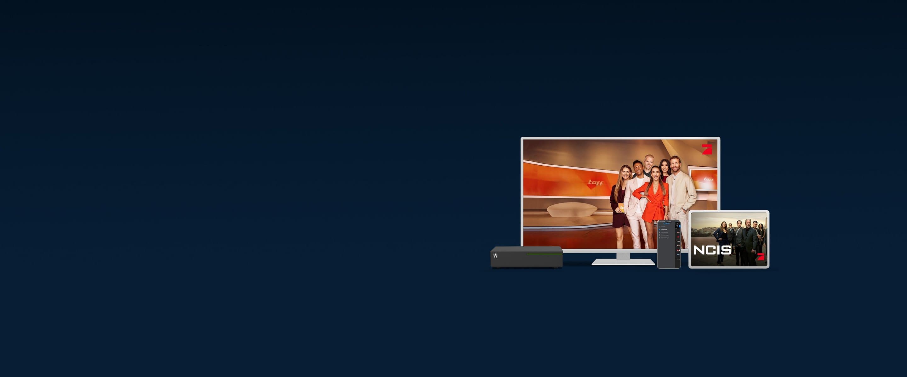 Fernseher mit TV‑Sendung sowie Tablet, Smartphone und TV‑Box als Beispiel für NetTV über Internet